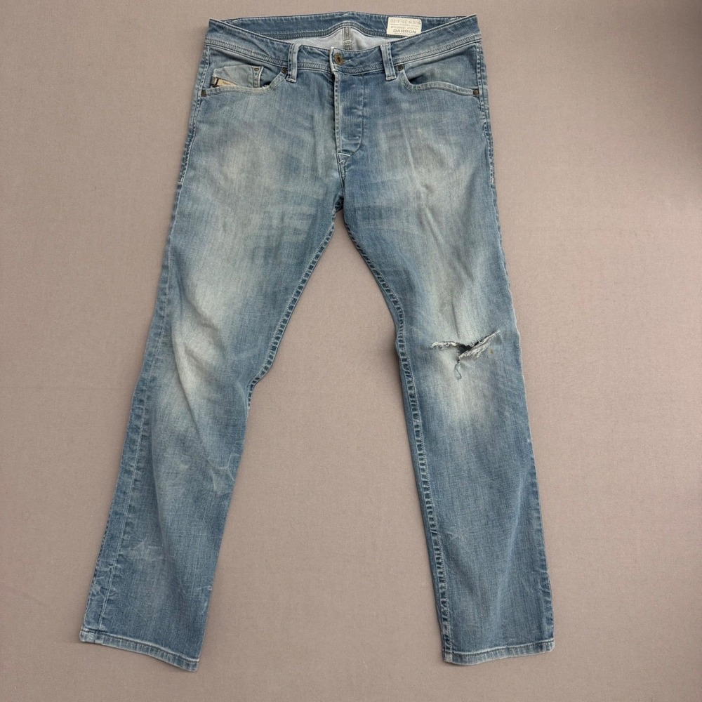 Diesel Darron Regular Slim Tapered Jeans Light Wash Blue 0888D Mens 31x30‎